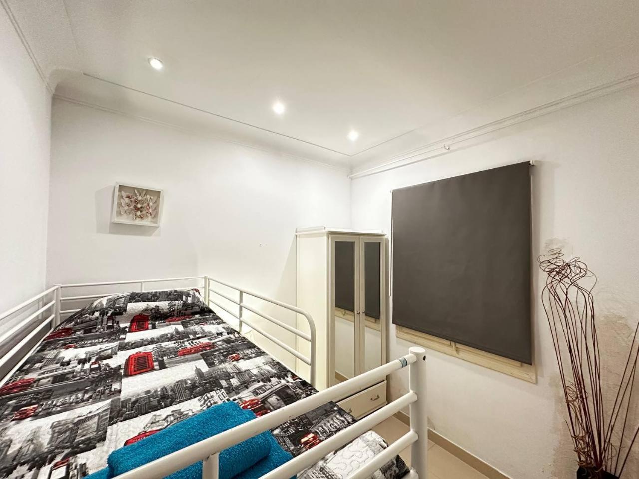 Rooms Gran Via Barcelona Exterior foto